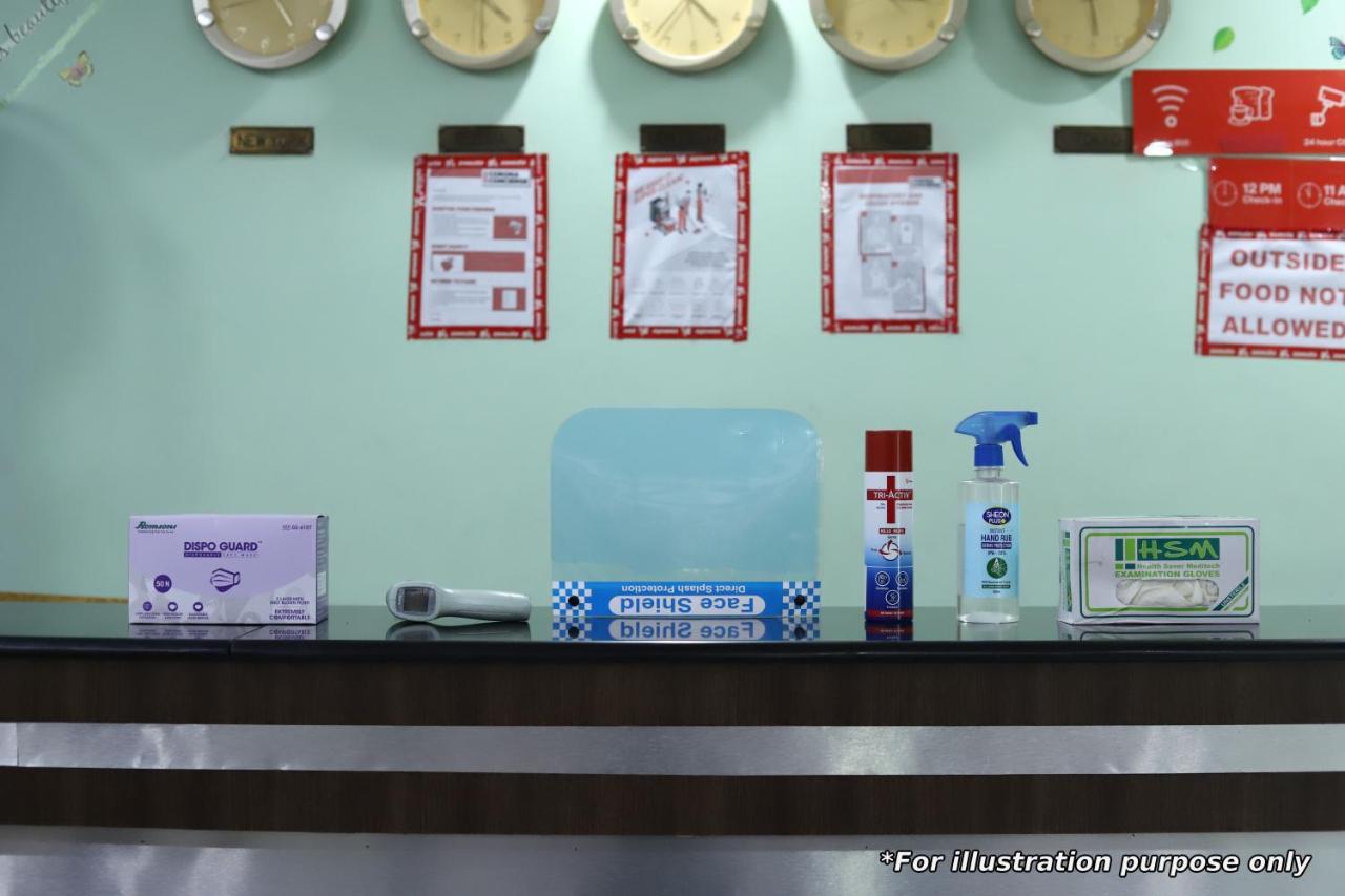 Oyo 80678 Shreenath Residency New Delhi Luaran gambar