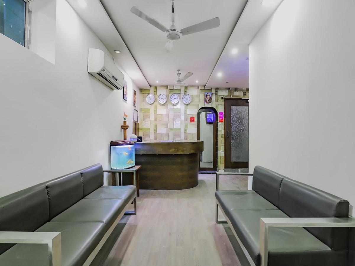Oyo 80678 Shreenath Residency New Delhi Luaran gambar